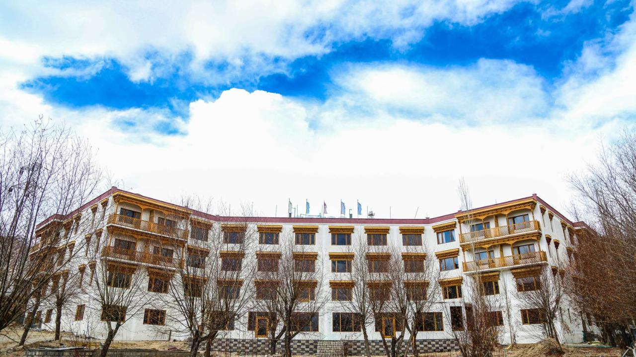 Hotel Deskitsal Leh Ngoại thất bức ảnh