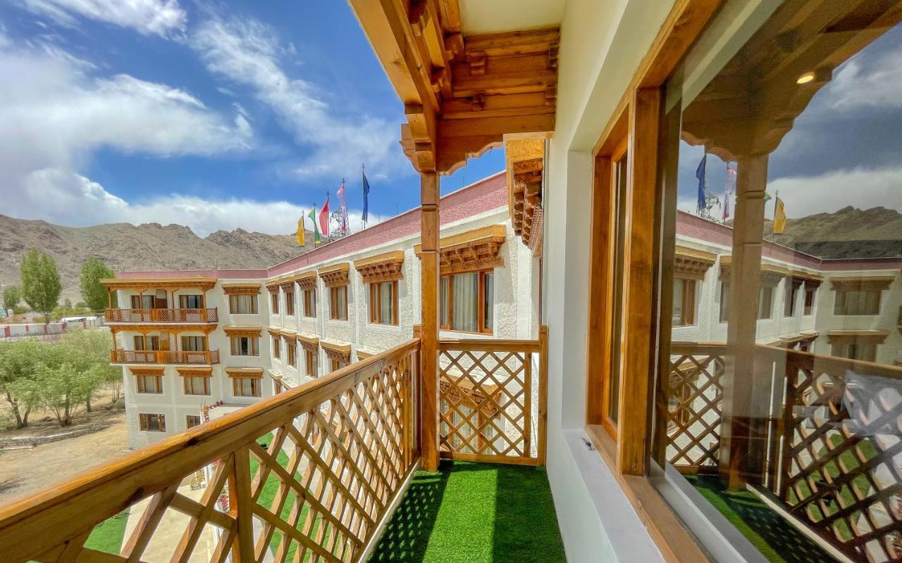 Hotel Deskitsal Leh Ngoại thất bức ảnh